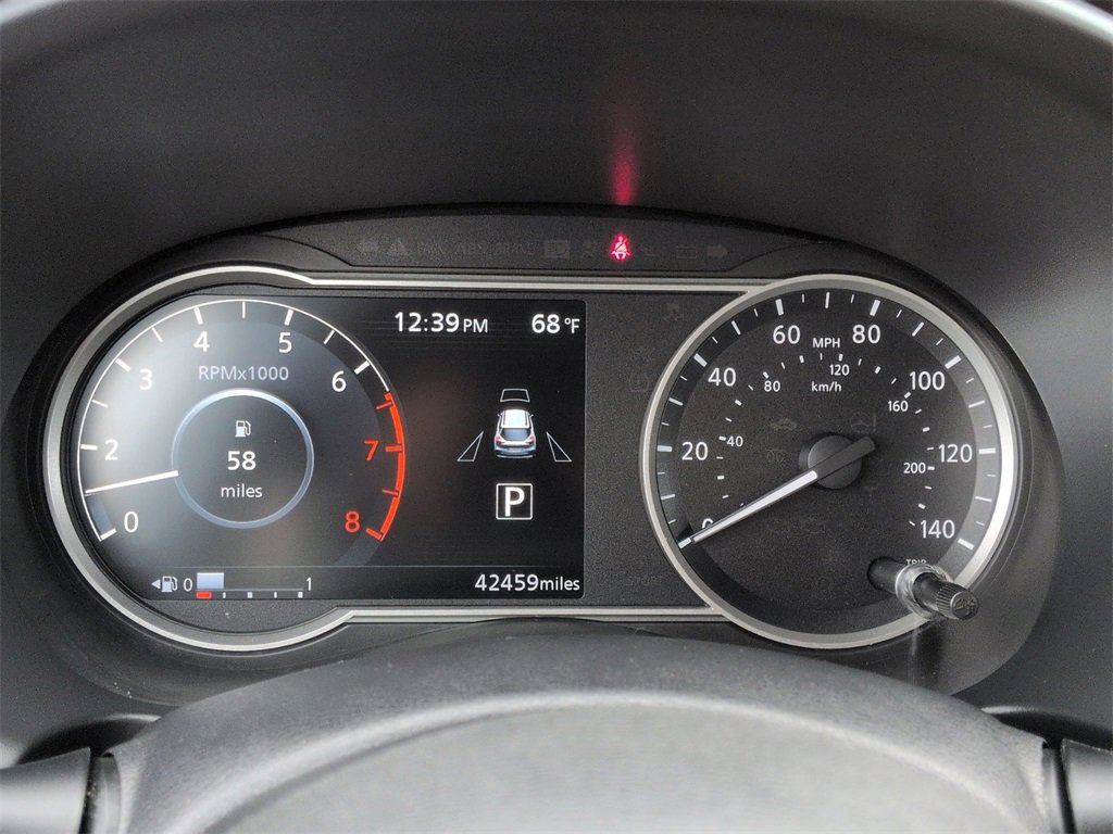 Used 2019 Nissan Kicks SR image 10