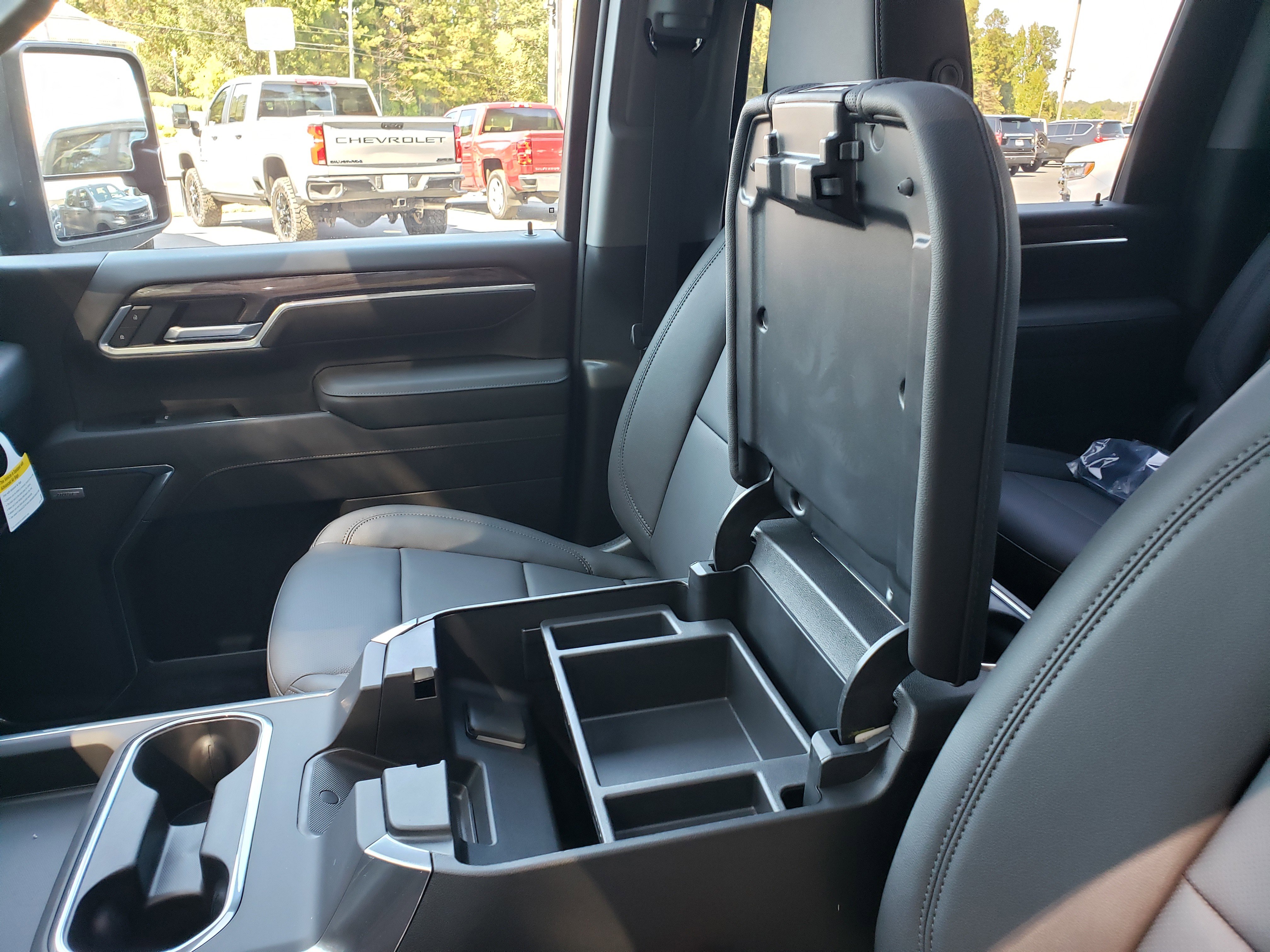 New 2026 Chevrolet Silverado 3500 LTZ w/ LTZ Plus Package image 28