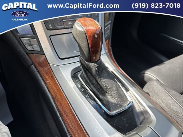 Used 2010 Cadillac CTS Premium image 29