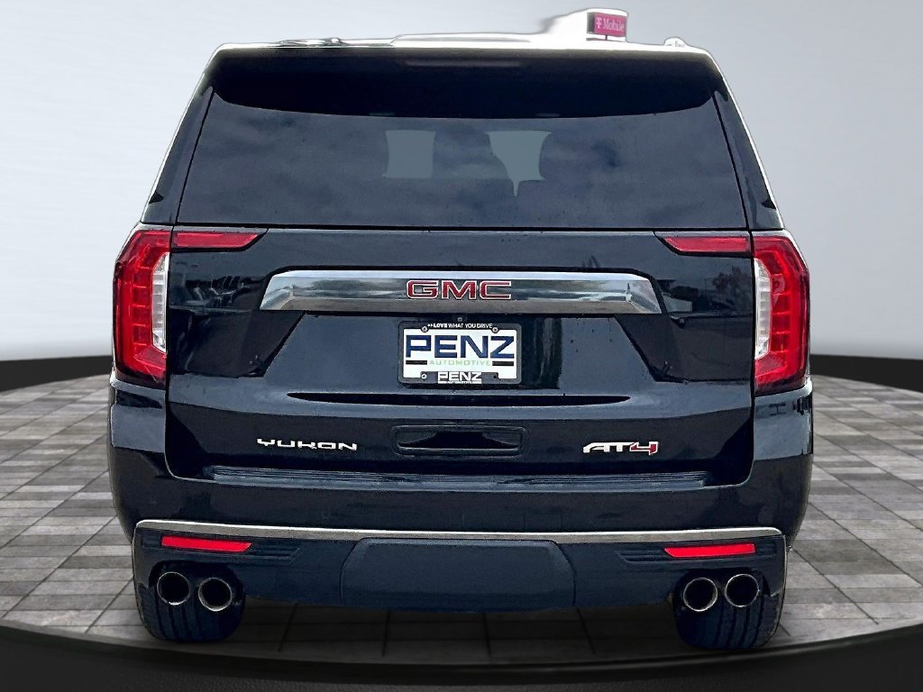 Used 2024 GMC Yukon XL AT4 w/ AT4 Premium Plus Package AWD/4WD image 6