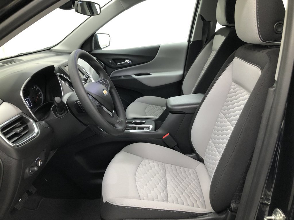 Used 2020 Chevrolet Equinox LS FWD image 11