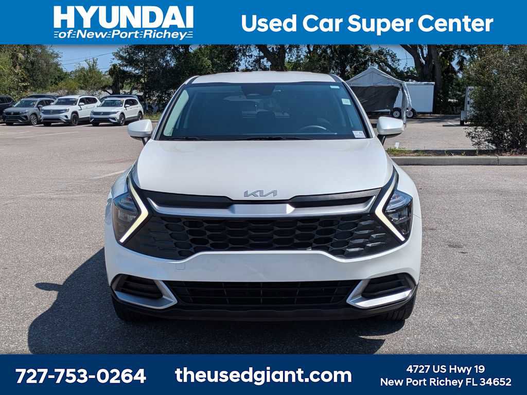 Used 2023 Kia Sportage LX FWD image 8