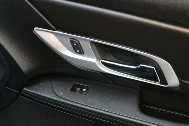 Used 2017 GMC Terrain SLE image 9