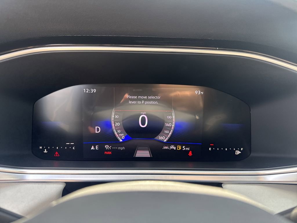 New 2025 Volkswagen Taos SE image 26