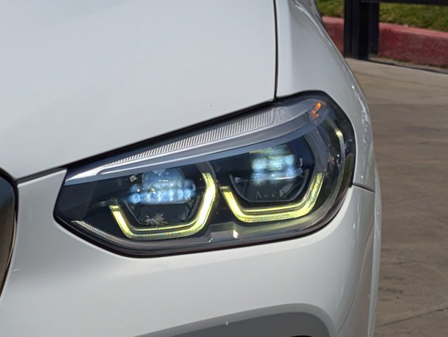 Used 2019 BMW X4 M40i w/ Executive Package AWD/4WD image 9