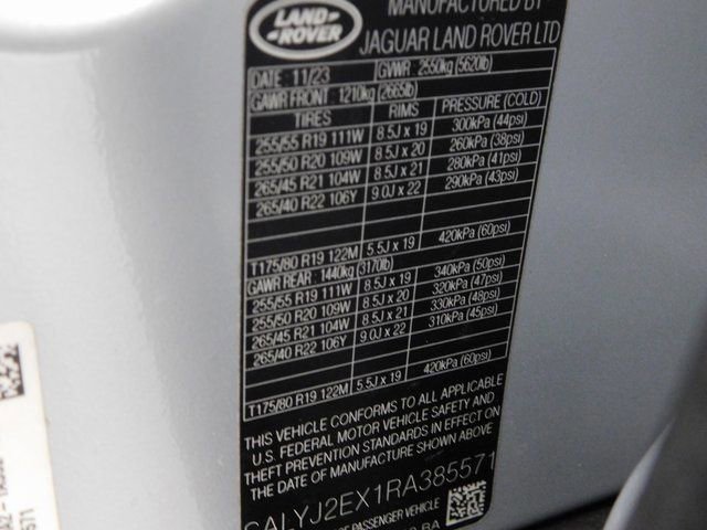 Used 2024 Land Rover Range Rover Velar S image 66