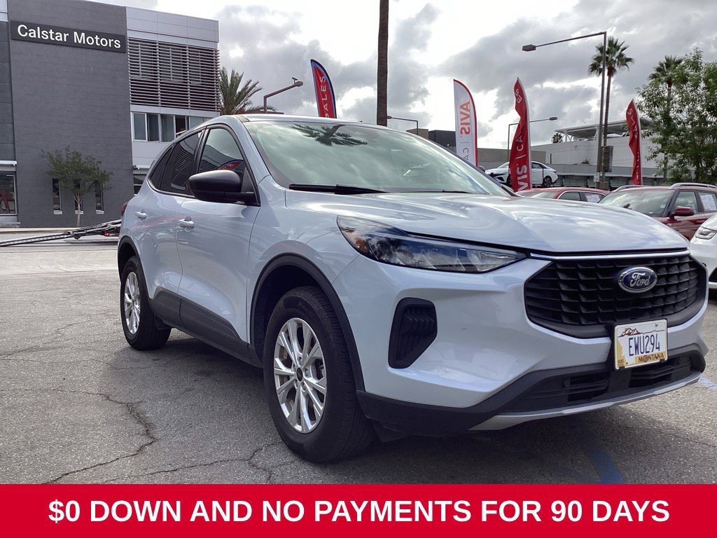 Used 2025 Ford Escape Active AWD/4WD image 2