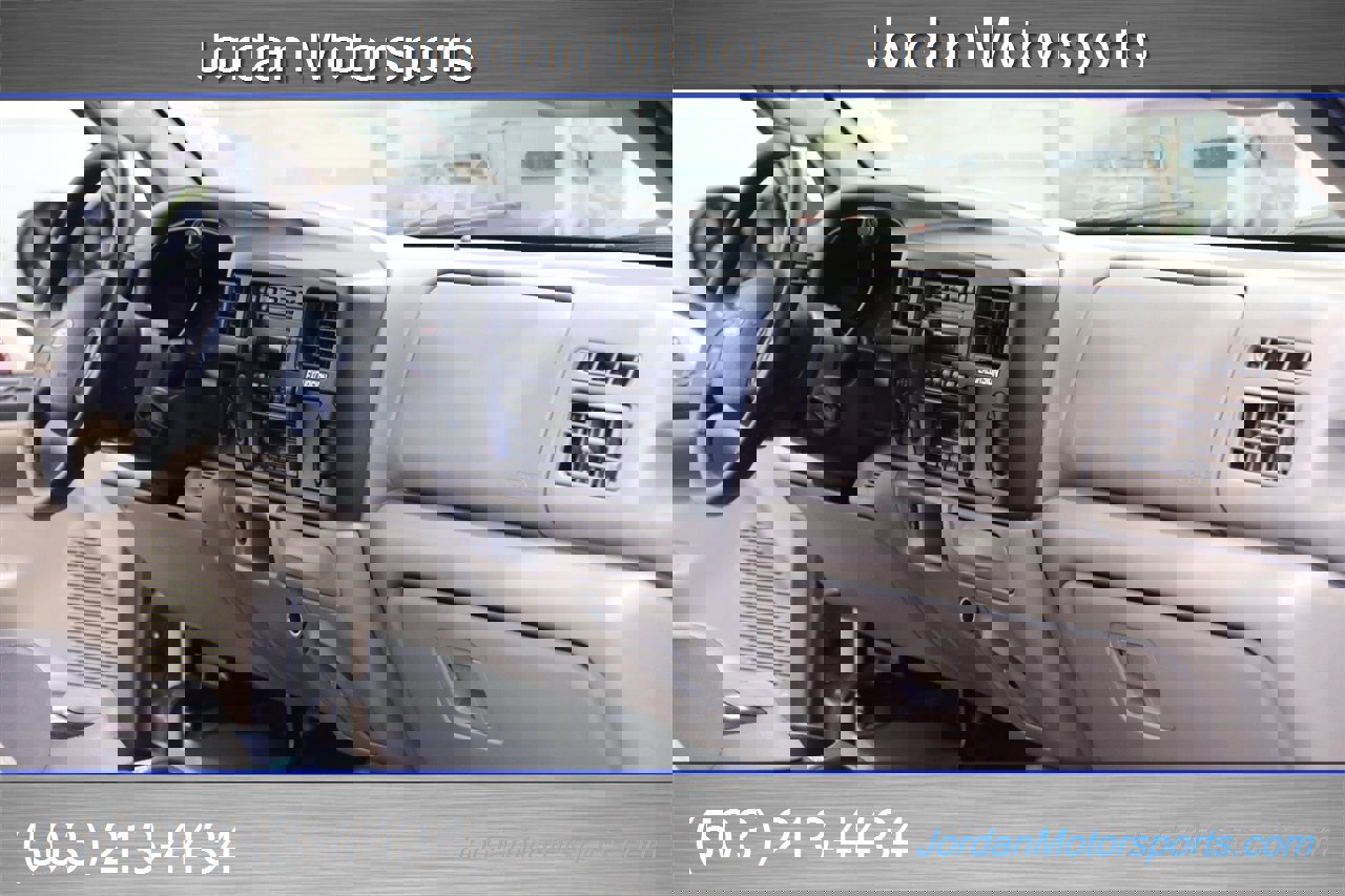 Used 2005 Ford Excursion Limited image 87