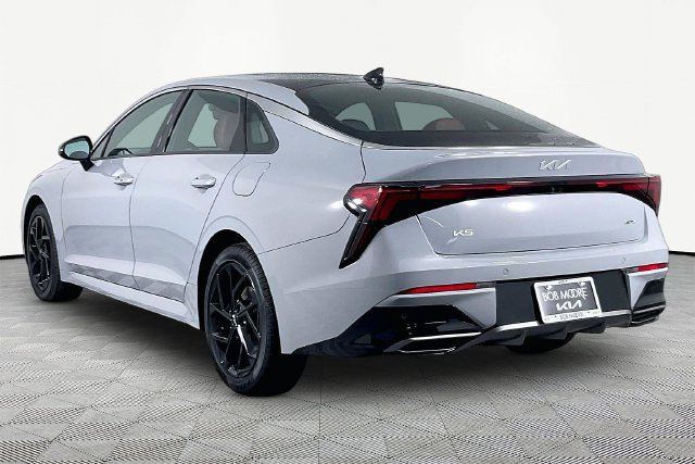 New 2027 Kia K5 GT-Line w/ GT-Line Premium Package FWD image 4