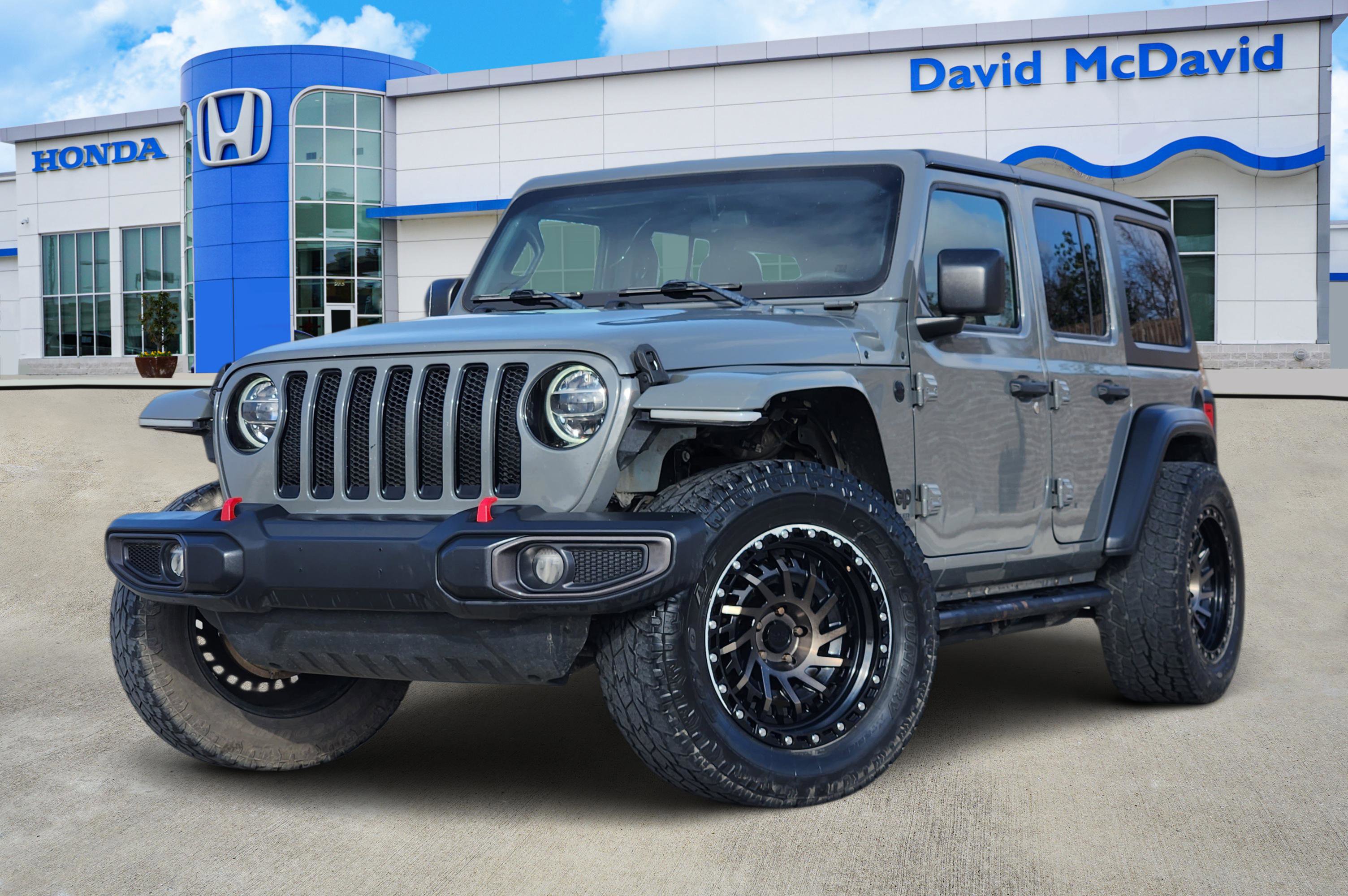 Used 2020 Jeep Wrangler Unlimited Sport image 1