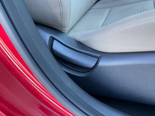 Used 2016 Hyundai Elantra GT FWD image 20