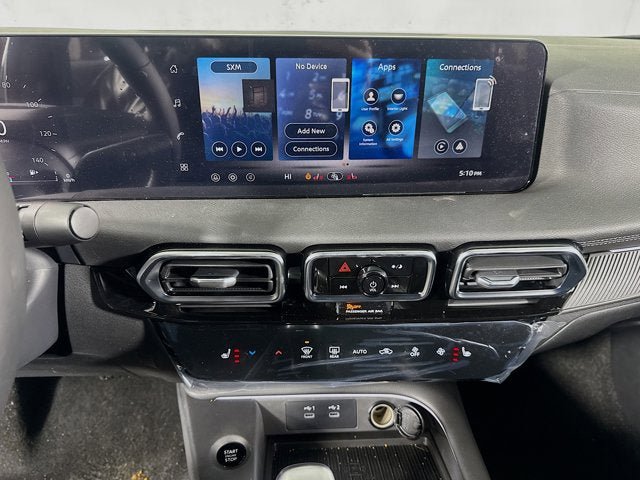 New 2026 Nissan Sentra SV w/ SV Convenience Package FWD image 13