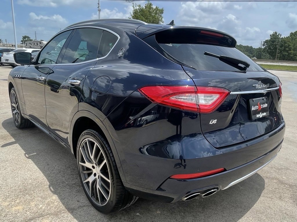 Used 2019 Maserati Levante GranLusso image 5