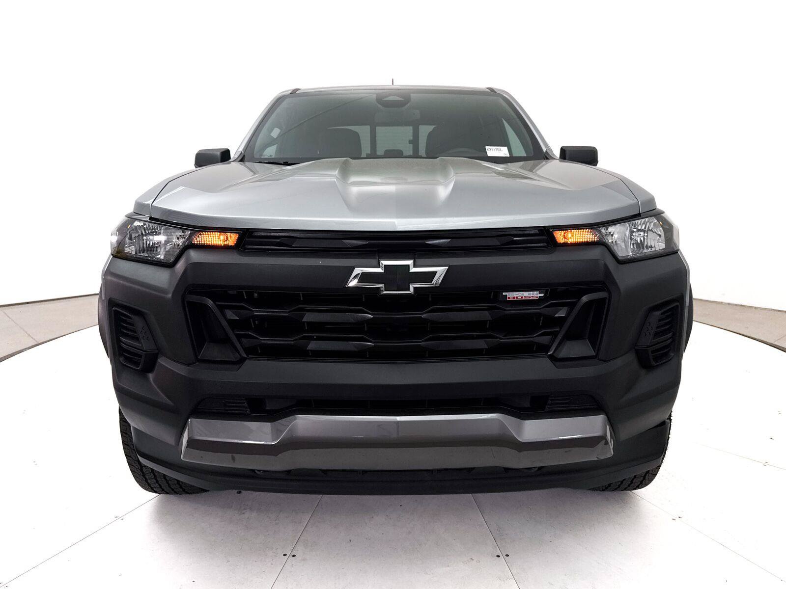 Used 2024 Chevrolet Colorado Trail Boss w/ Advanced Trailering Package AWD/4WD image 15