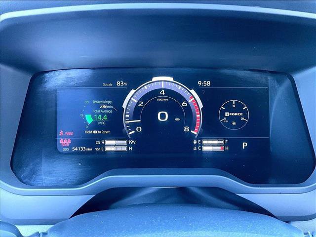 Used 2023 Toyota Tundra Platinum AWD/4WD image 22