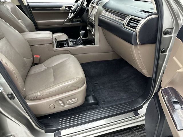 Used 2021 Lexus GX 460 Luxury image 27