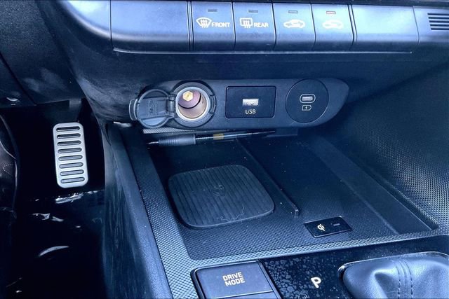 Certified 2025 Hyundai Elantra Sport w/ Cargo Package image 33