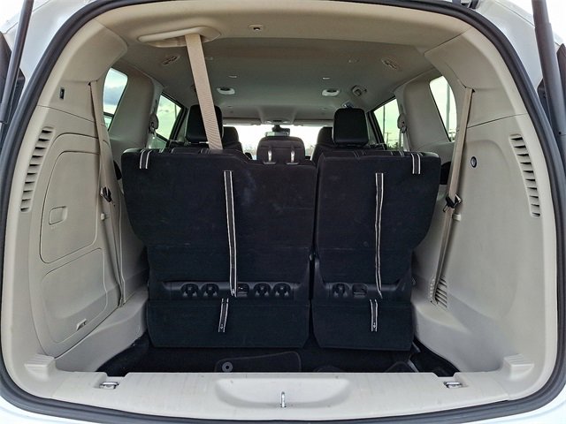Used 2024 Chrysler Pacifica Select image 33
