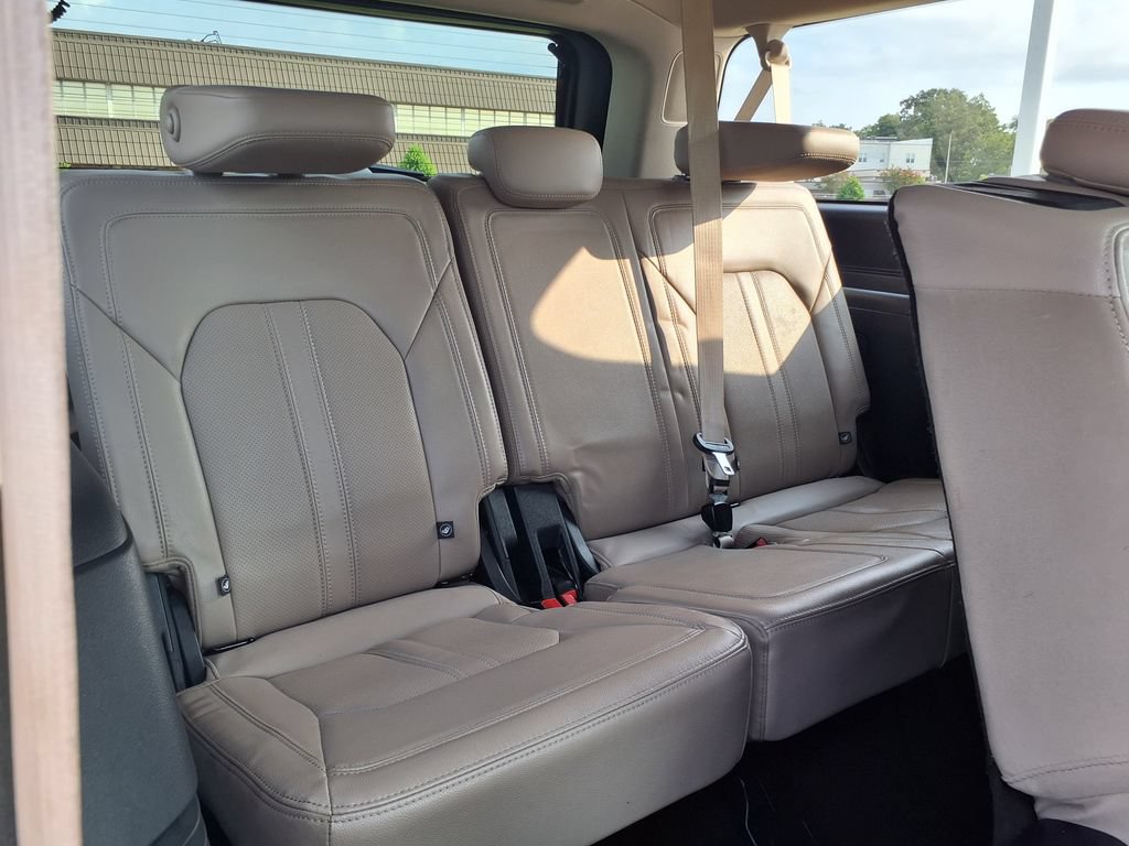 Used 2024 Ford Expedition Max Limited RWD image 22