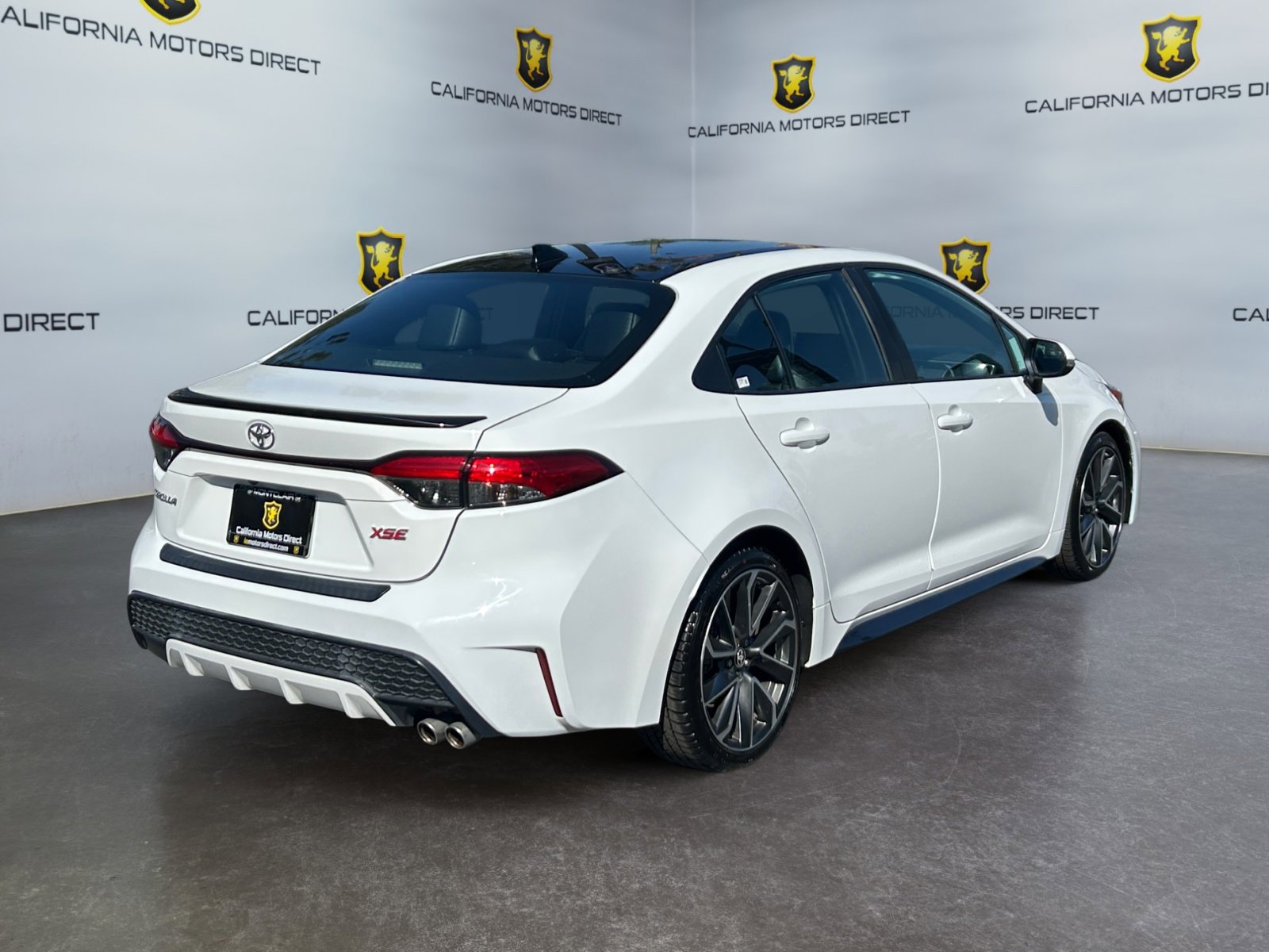 Used 2022 Toyota Corolla XSE w/ Carpet Mat Package (TMS) FWD image 5