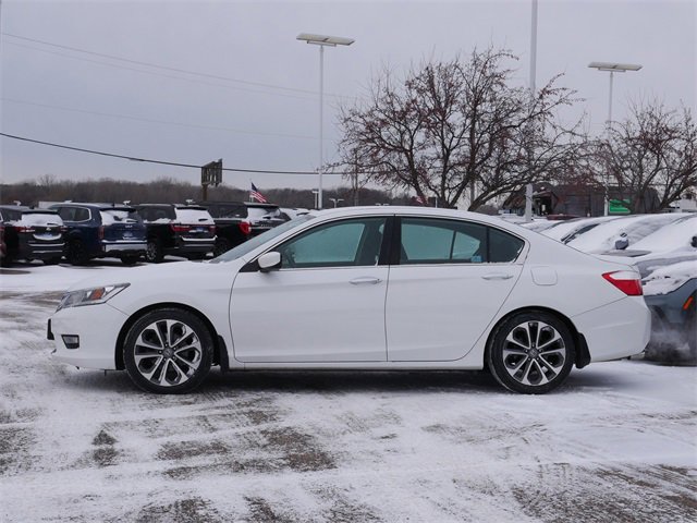 Used 2015 Honda Accord Sport image 4