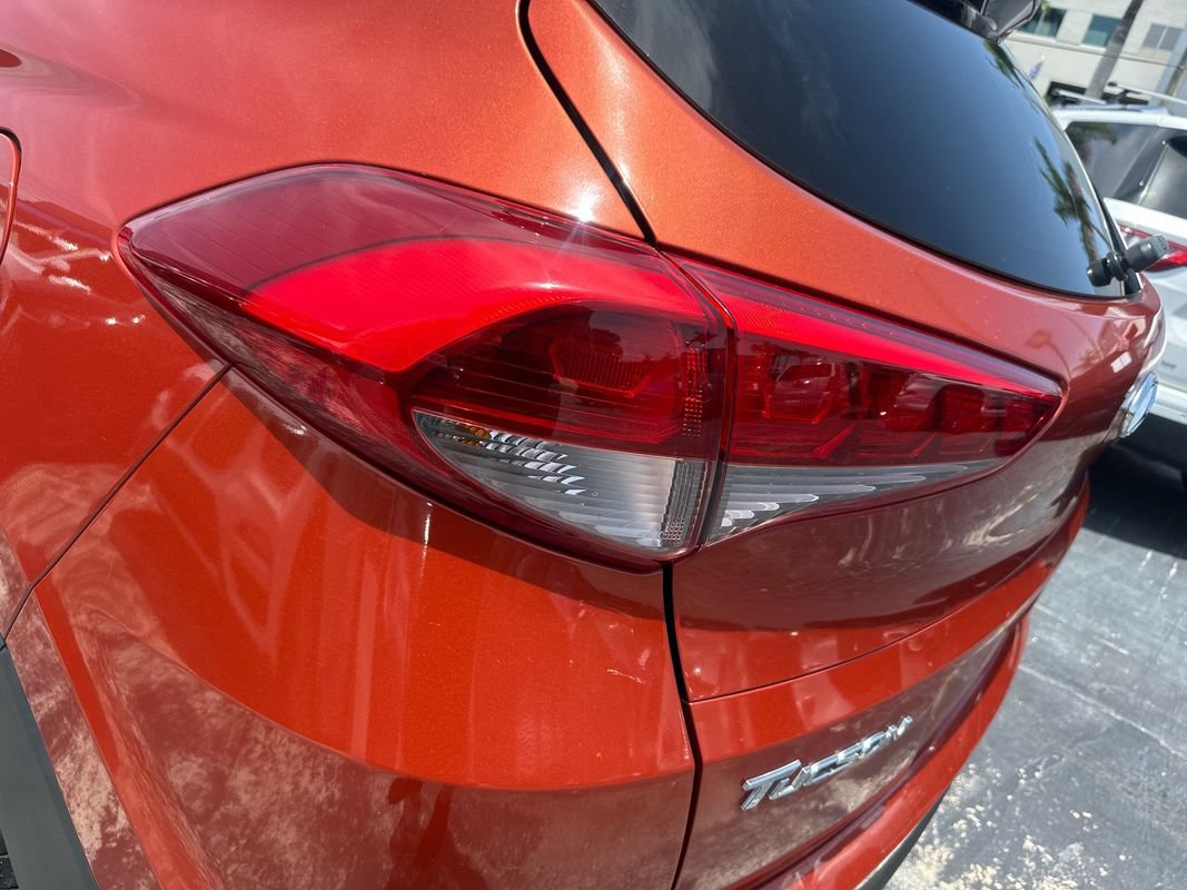 Used 2016 Hyundai Tucson SE w/ Option Group 02 AWD/4WD image 15