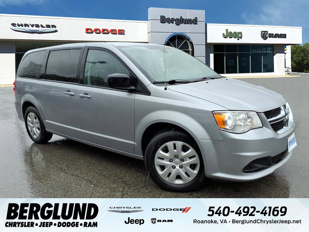 Used 2018 Dodge Grand Caravan SE w/ UConnect Hands-Free Group FWD image 1