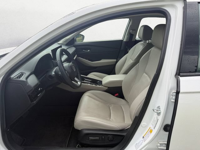 Used 2025 Honda Accord Touring image 9
