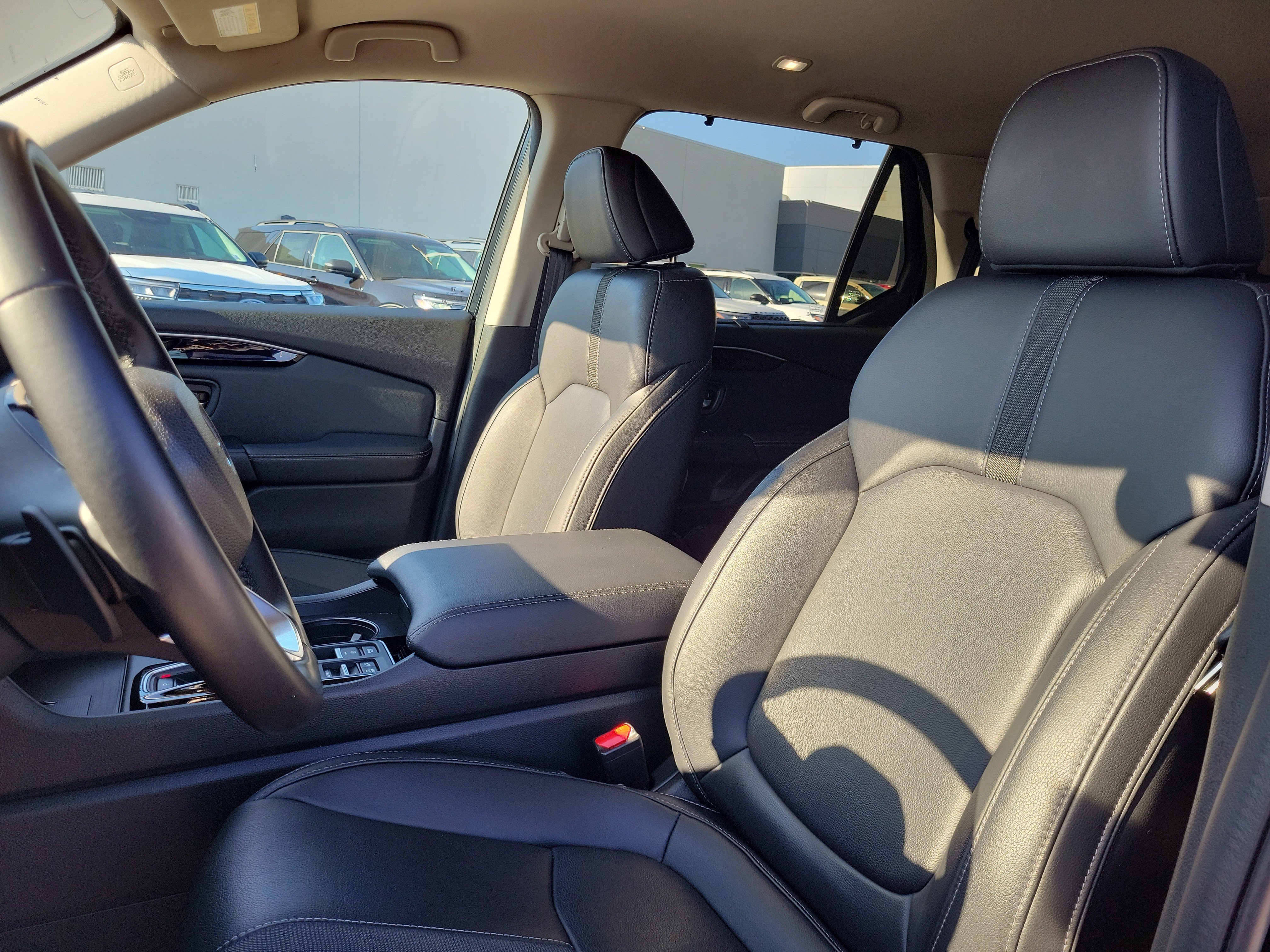 Used 2023 Honda Pilot EX-L image 11