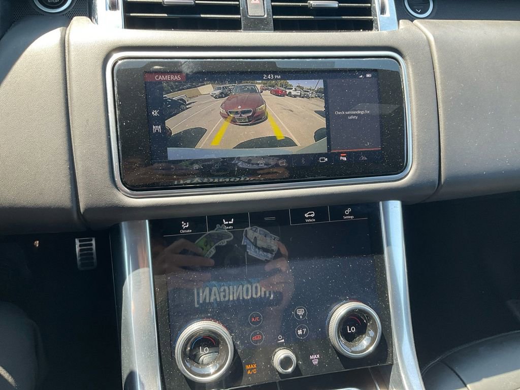 Used 2020 Land Rover Range Rover Sport HSE Dynamic image 20