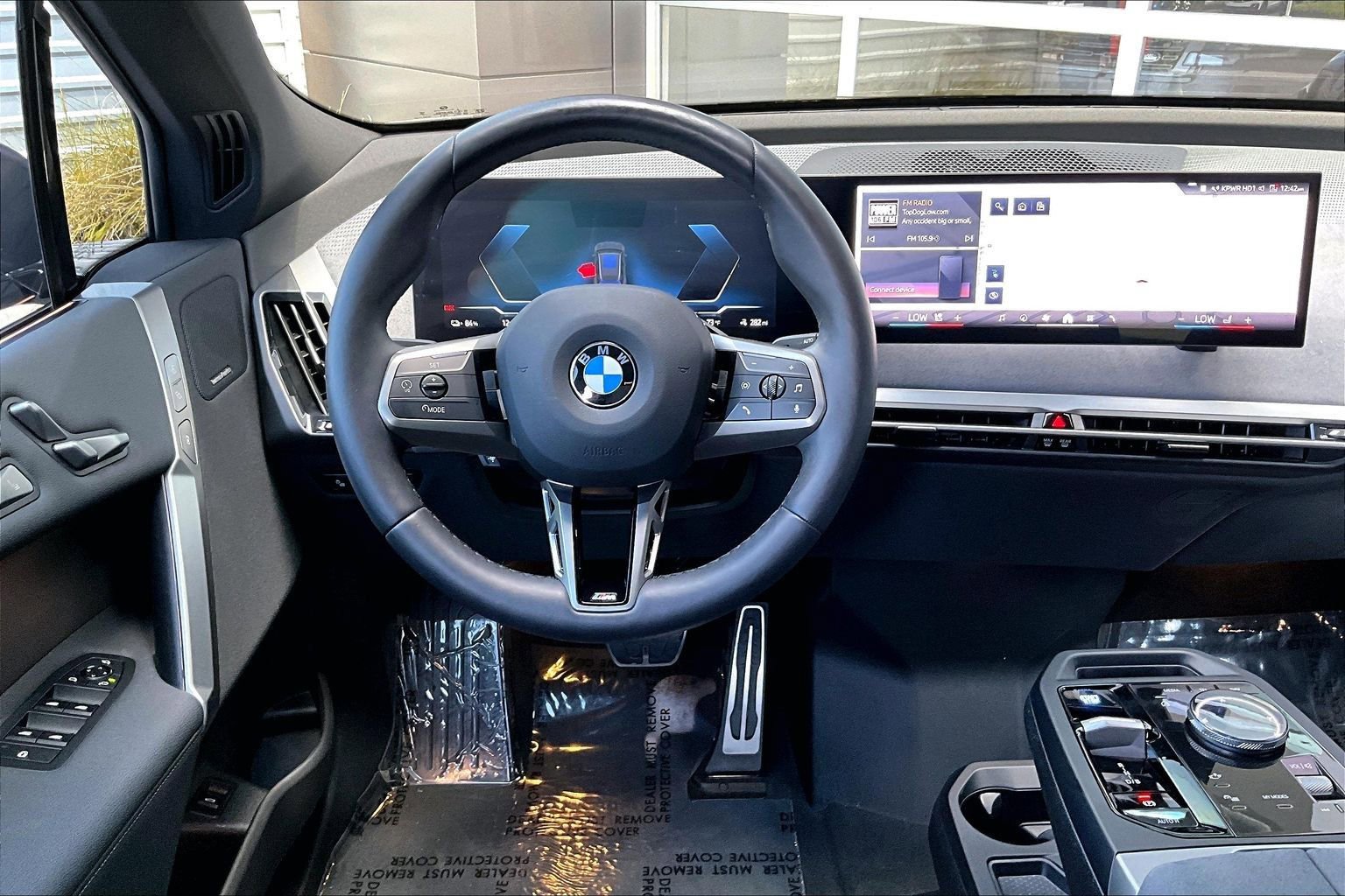 Used 2026 BMW iX xDrive45 w/ M Sport Package image 5