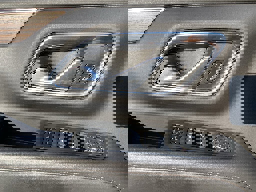 Used 2022 Chevrolet Tahoe High Country image 26