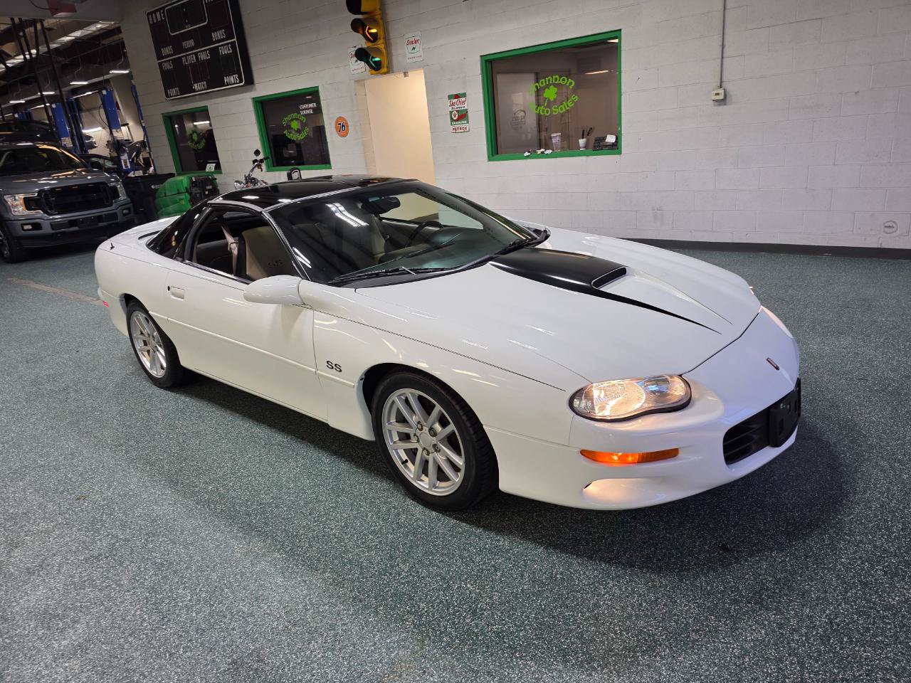 Used 2002 Chevrolet Camaro Z28 w/ SS Performance/Appearance Pkg RWD image 4