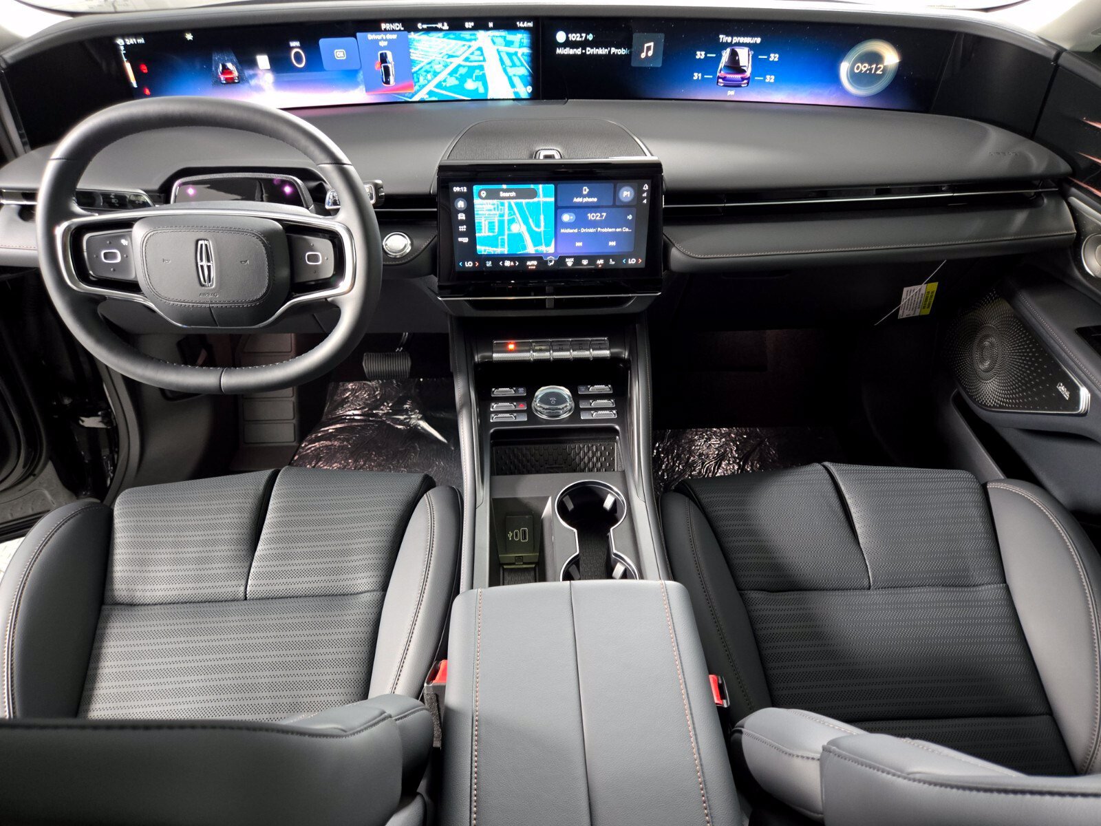 New 2026 Lincoln Nautilus Reserve AWD/4WD image 15
