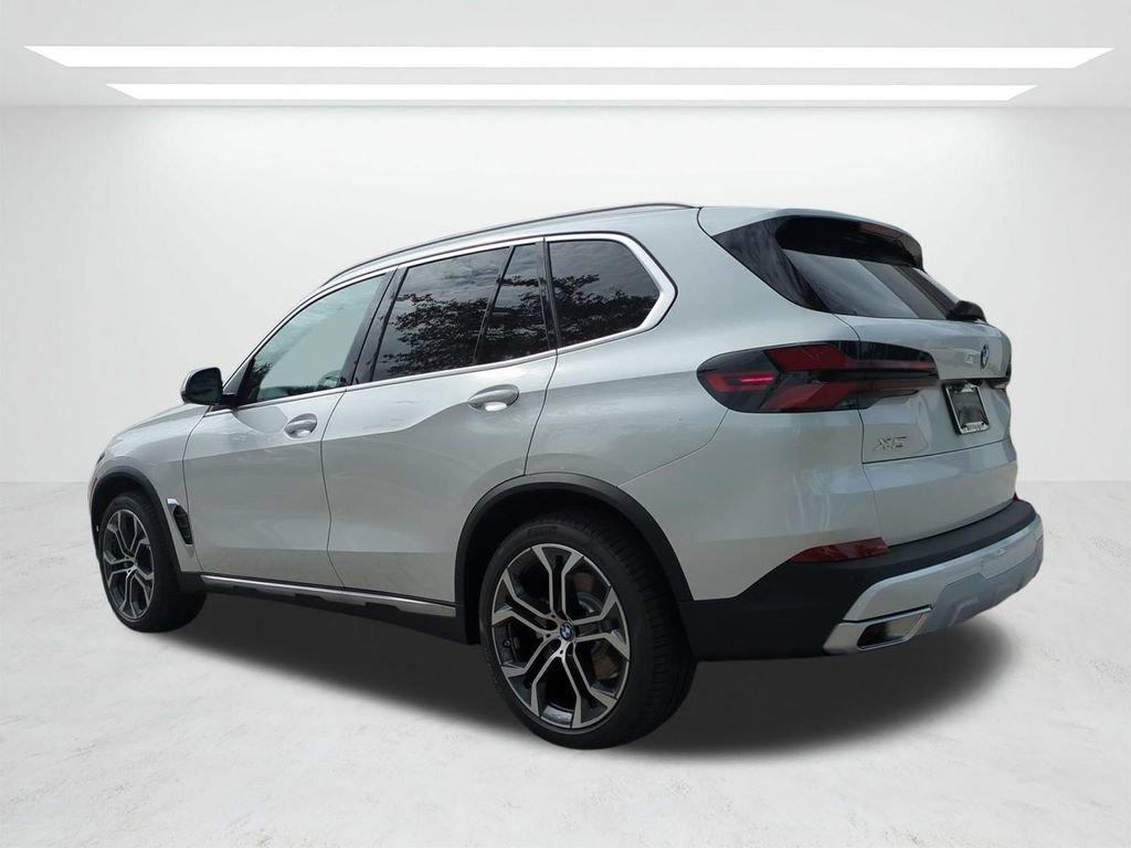 New 2026 BMW X5 xDrive40i w/ Premium Package AWD/4WD image 6