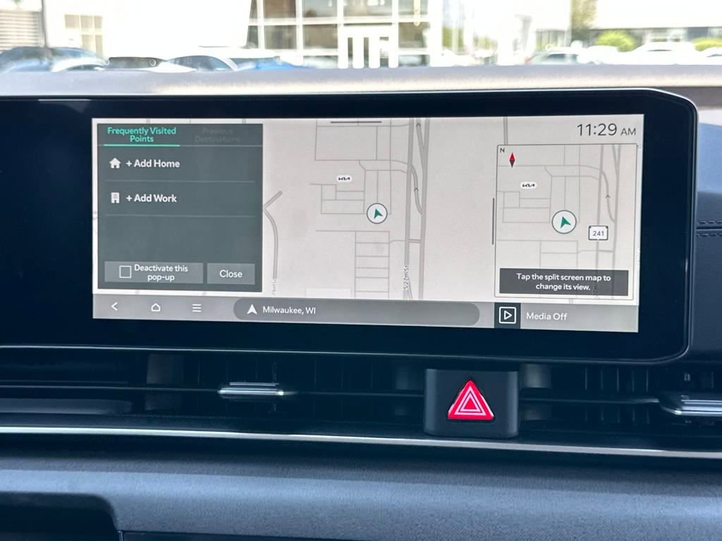 New 2026 Kia Carnival EX image 36