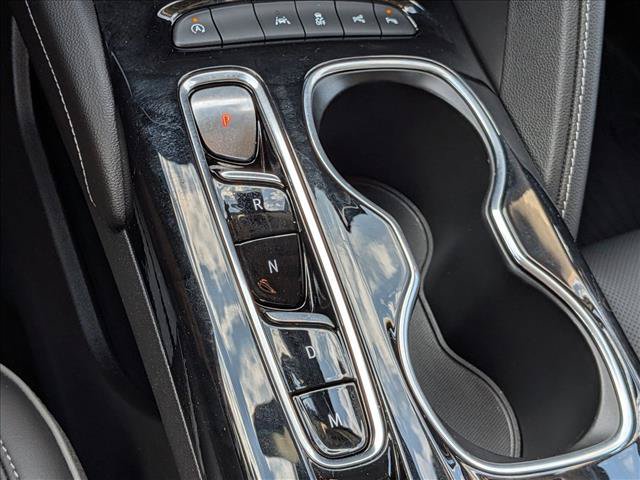 Used 2022 Buick Envision Avenir w/ Technology Package II FWD image 12