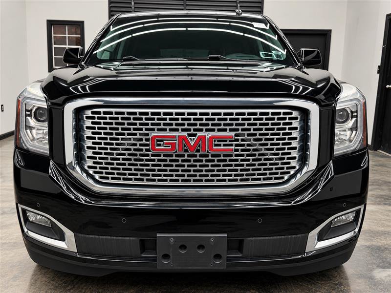 Used 2015 GMC Yukon Denali w/ Premium Package AWD/4WD image 7