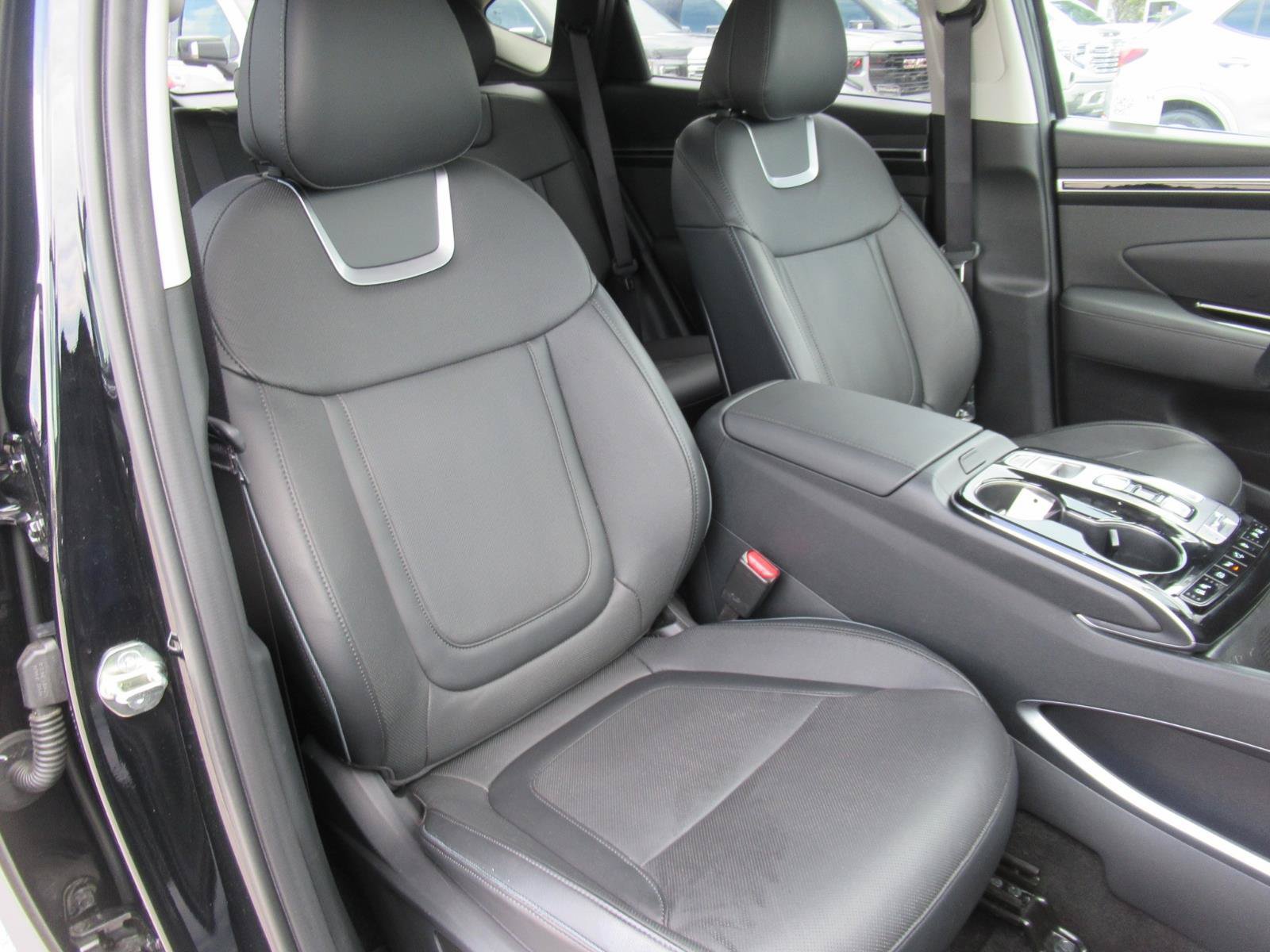 Used 2024 Hyundai Tucson Limited FWD image 9