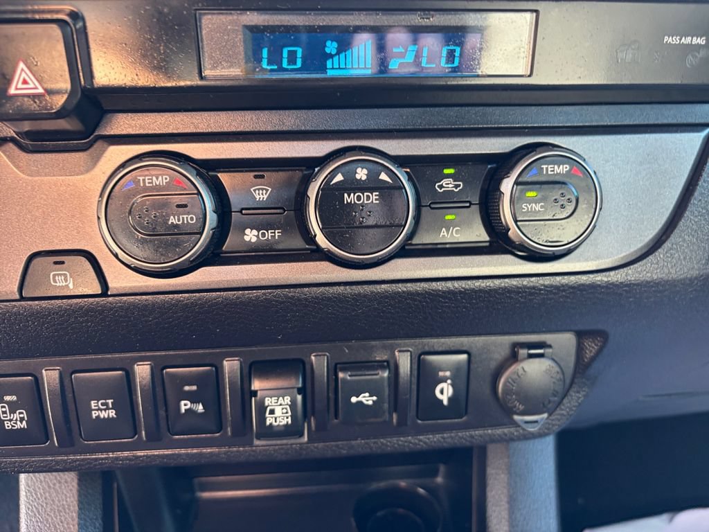 Used 2023 Toyota Tacoma TRD Sport w/ Technology Package RWD image 20