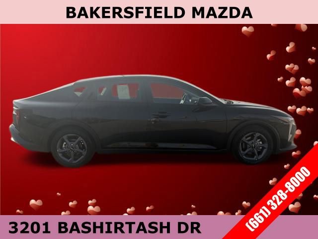 Used 2025 Kia K4 LXS image 6