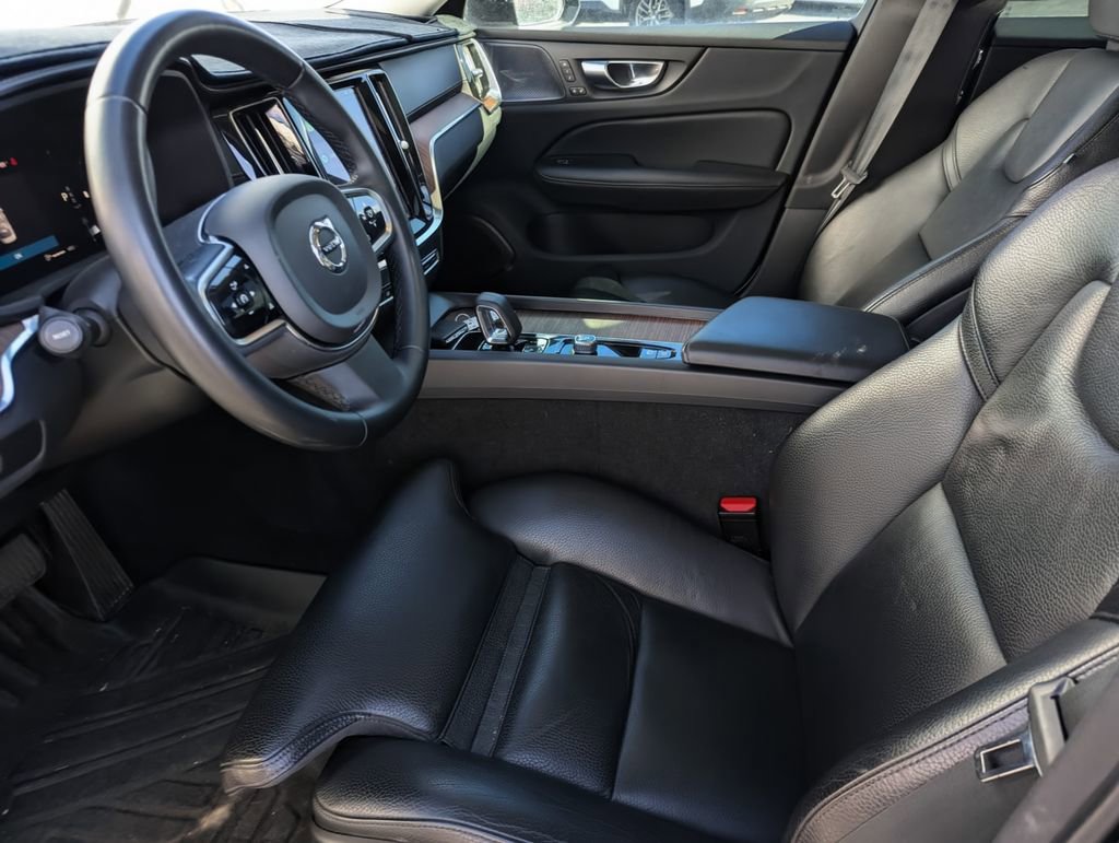 Used 2024 Volvo S60 B5 Ultimate image 23