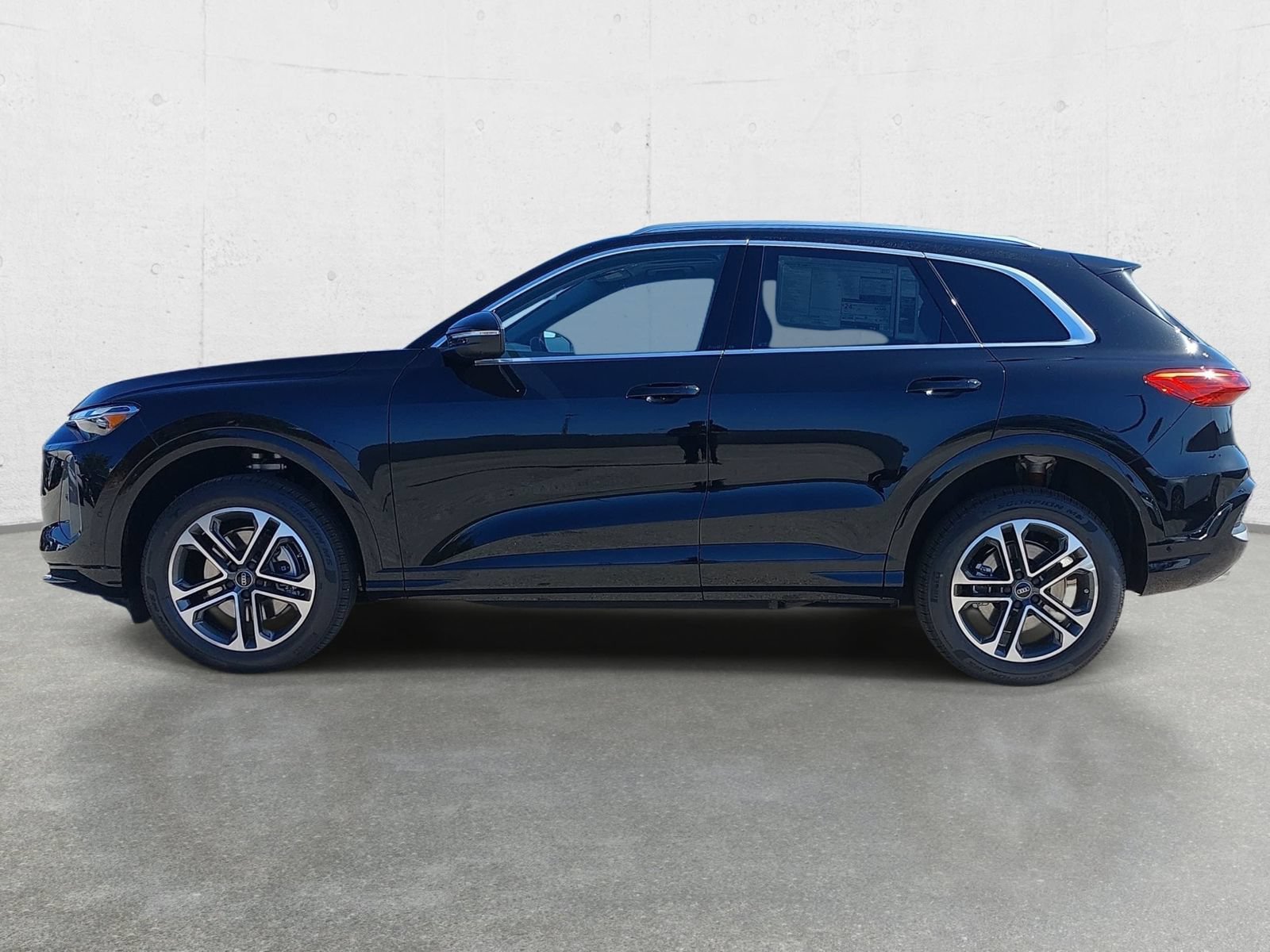 New 2026 Audi Q5 Premium AWD/4WD image 8