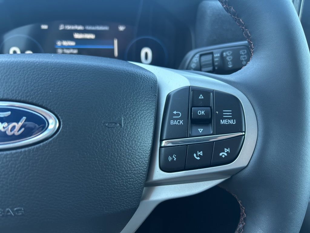 New 2026 Ford Explorer Active image 32