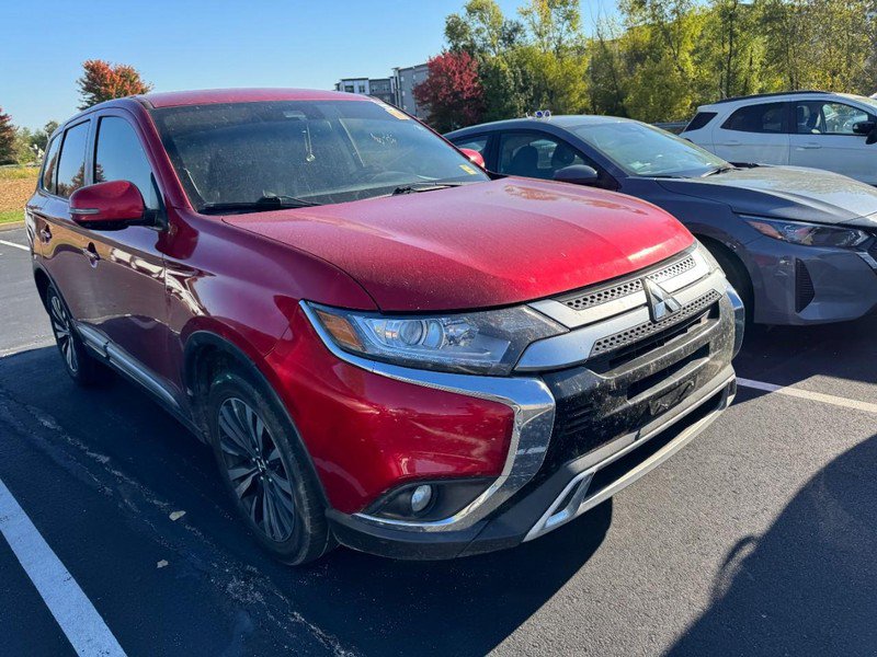 Used 2020 Mitsubishi Outlander FWD image 3
