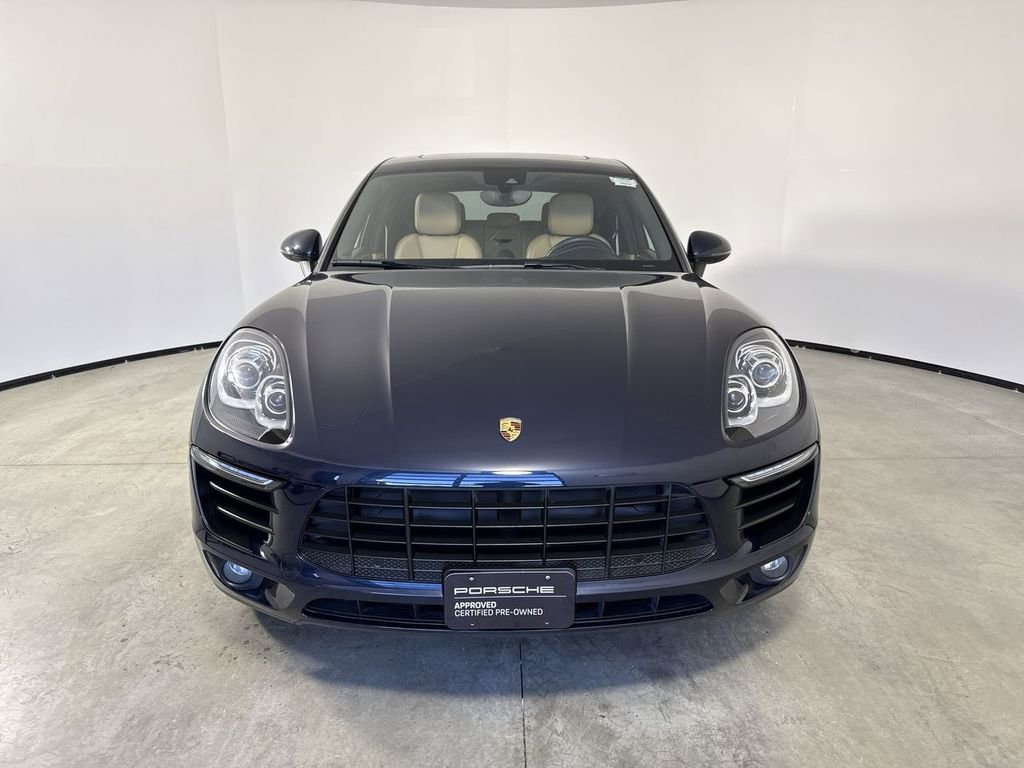 Certified 2018 Porsche Macan image 10
