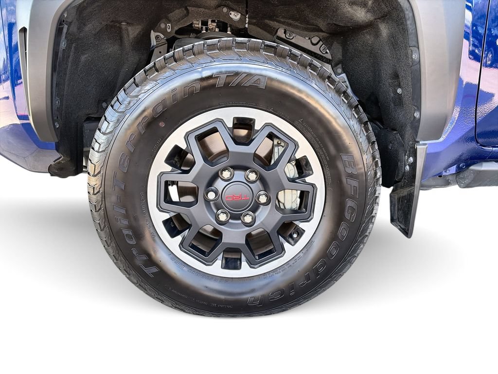 Used 2024 Toyota Tacoma TRD Off-Road w/ TRD Off Road Upgrade Package AWD/4WD image 34
