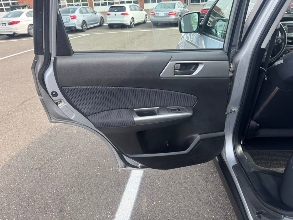 Used 2012 Subaru Forester 2.5X image 24