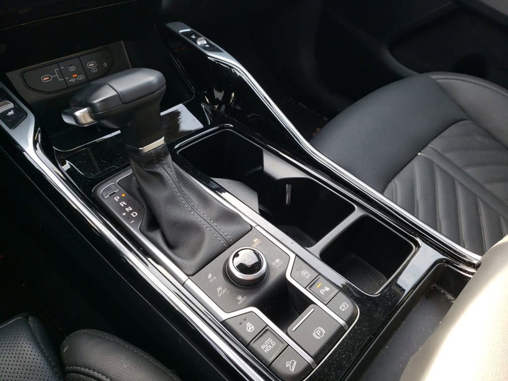 Used 2025 Kia Sorento SX Prestige image 24