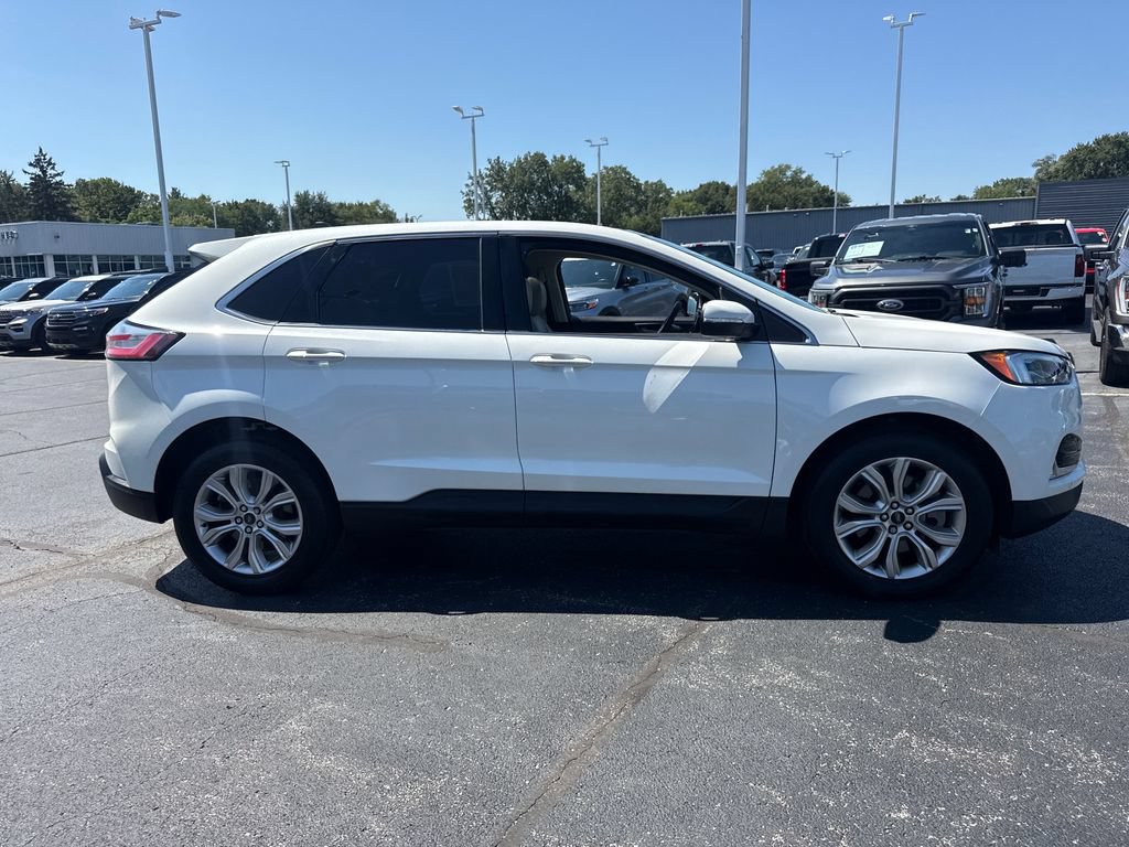 Used 2023 Ford Edge Titanium w/ Equipment Group 301A AWD/4WD image 6